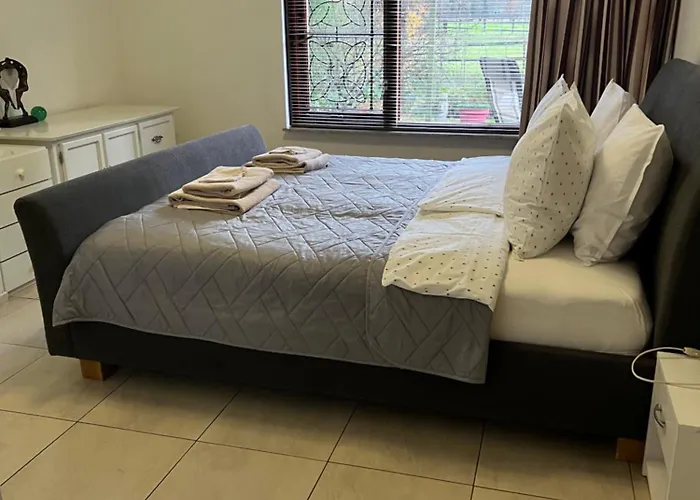 Met Eigen Ingang Amiris Сasa de vacaciones