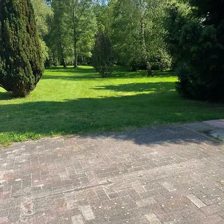 Met Eigen Ingang Amiris *